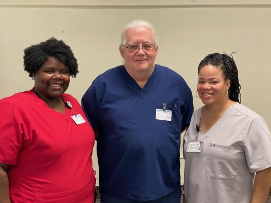 (l to r) - Charlotte Travis, RN (B90), Bruce Parker, RN (B46), Davina Thompson, RN/Charge Nurse (B87)